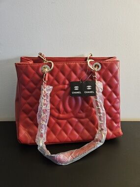 Women’s Chanel Shoulder Bag - open to reasonable offers